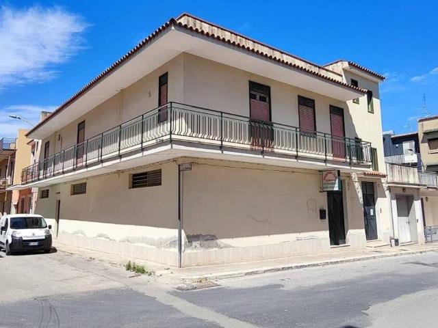 Villa Indipendente in vendita a Avola, Sicilia