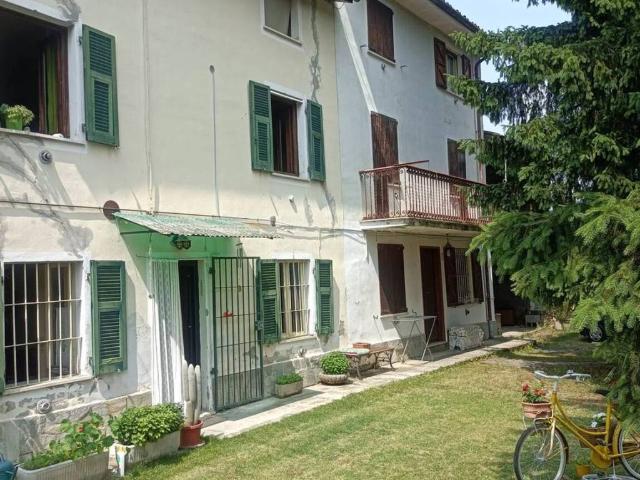 Villa Indipendente in vendita a Piemonte, Alessandria
