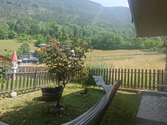 Villa Indipendente in vendita a Aymavilles, Aosta