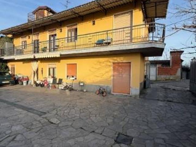 Villa Indipendente in vendita a Piemonte, Asti
