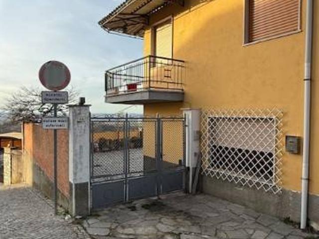Villa Indipendente in vendita a Piemonte, Asti
