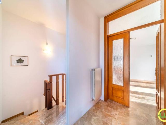 Villa Indipendente in vendita a Azzano Decimo / Daçan di Pordenon, Azzano Decimo
