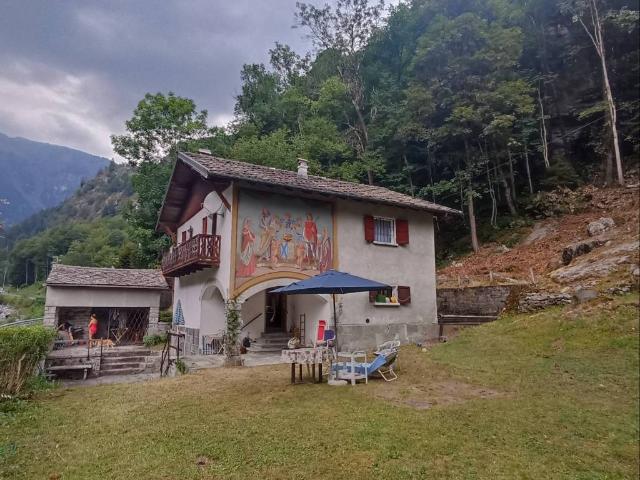 Villa Indipendente in vendita a Piemonte, Verbano-cusio-ossola
