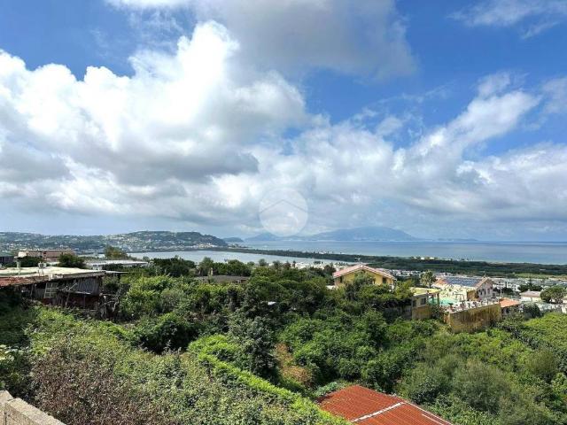 Villa Indipendente in vendita a Bacoli, Campania