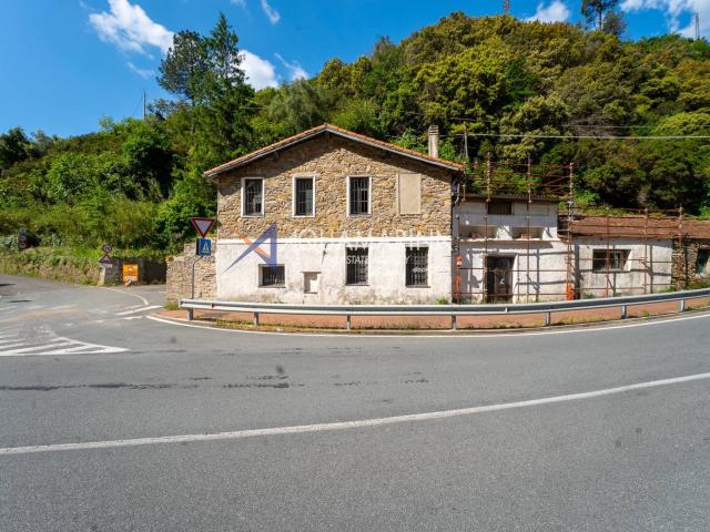 Villa Indipendente in vendita a Badalucco, Liguria