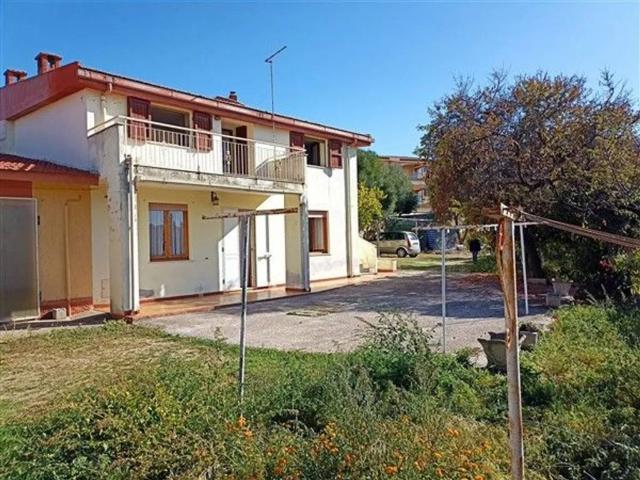 Villa Indipendente in vendita a Badesi, Sardigna/Sardegna