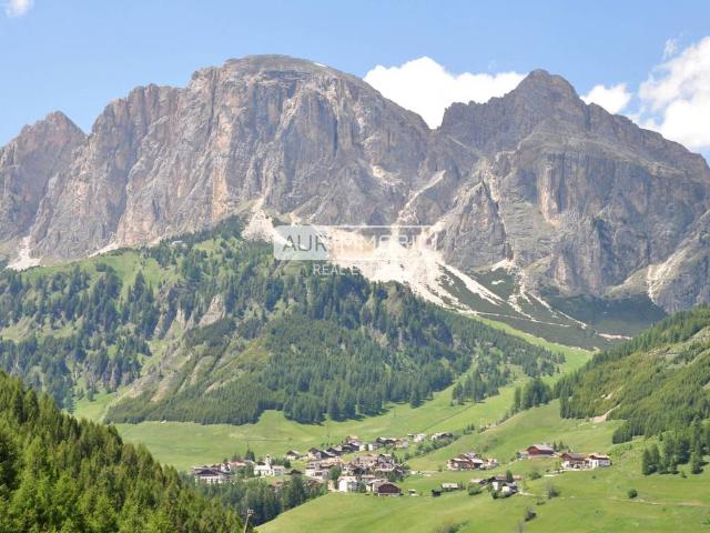 Villa Indipendente in vendita a Badia - Abtei, Trentino-Alto Adige/Südtirol