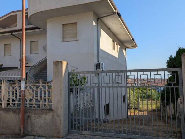Villa Indipendente in vendita a Calabria, Catanzaro