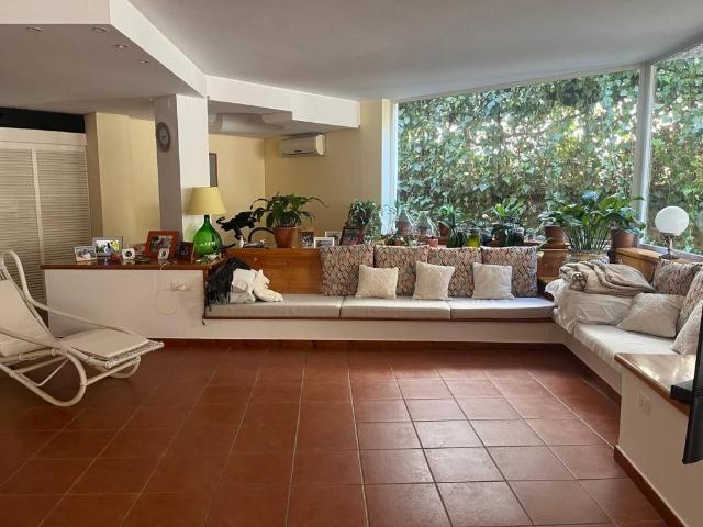 Villa Indipendente in vendita a Bagheria, Sicilia