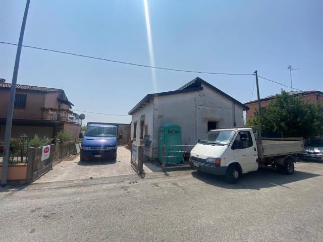 Villa Indipendente in vendita a Unione dei comuni della Bassa Romagna, Bagnacavallo