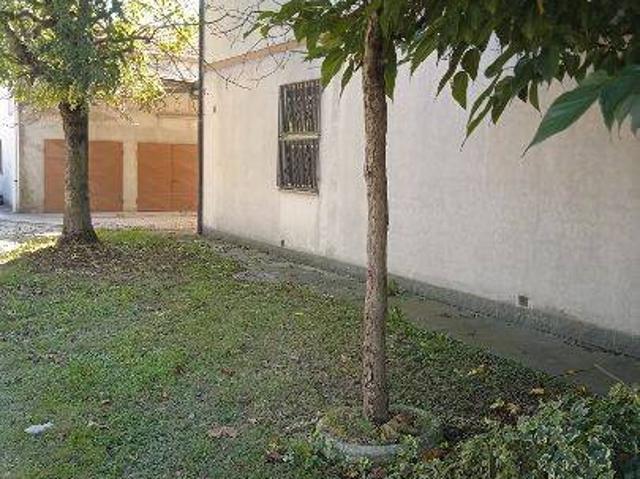 Villa Indipendente in vendita a Unione dei comuni della Bassa Romagna, Bagnacavallo