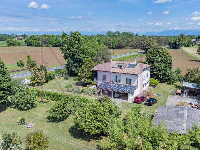 Villa Indipendente in vendita a Bagnaria Arsa, Friuli-Venezia Giulia