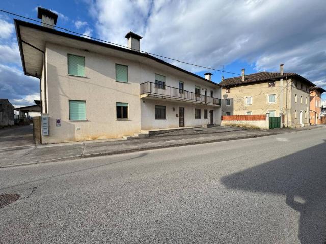 Villa Indipendente in vendita a Bagnaria Arsa, Friuli-Venezia Giulia