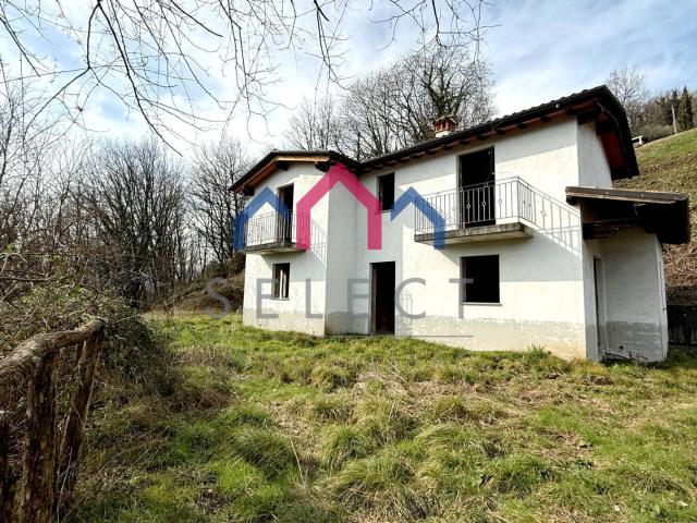 Villa Indipendente in vendita a Unione dei comuni Media Valle del Serchio, Ponte A Serraglio