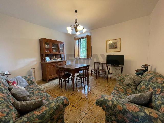 Villa Indipendente in vendita a Unione dei comuni Media Valle del Serchio, Toscana