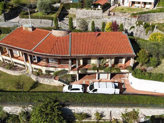 Villa Indipendente in vendita a Unione dei comuni Media Valle del Serchio, Ponte A Serraglio