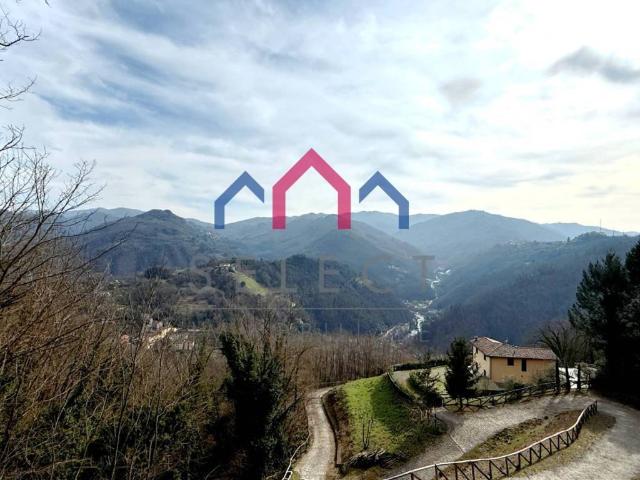 Villa Indipendente in vendita a Unione dei comuni Media Valle del Serchio, Ponte A Serraglio