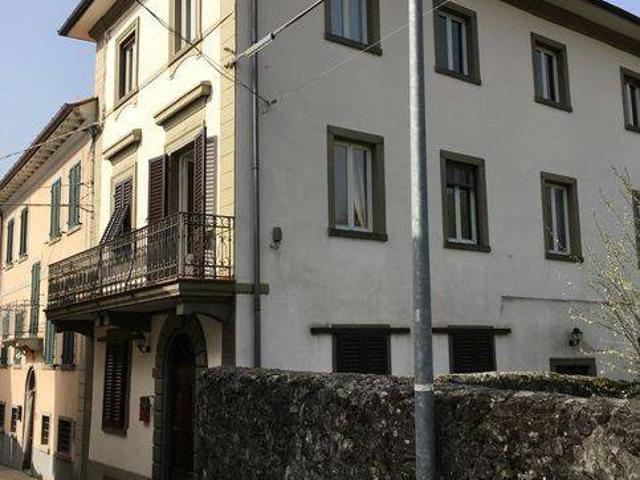 Villa Indipendente in vendita a Unione dei comuni Media Valle del Serchio, Vico Pancellorum