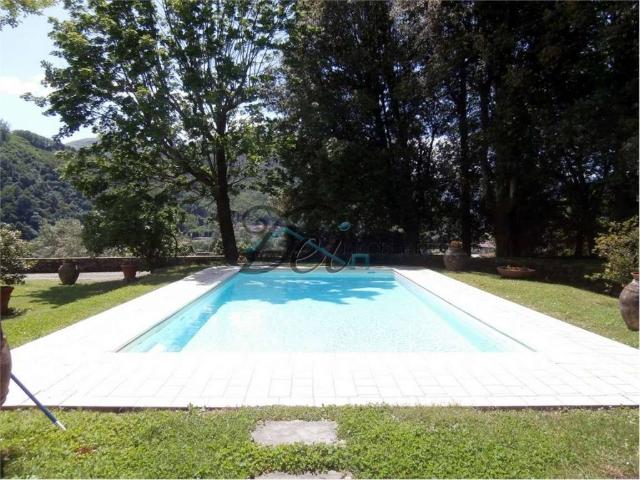 Villa Indipendente in vendita a Unione dei comuni Media Valle del Serchio, Ponte A Serraglio