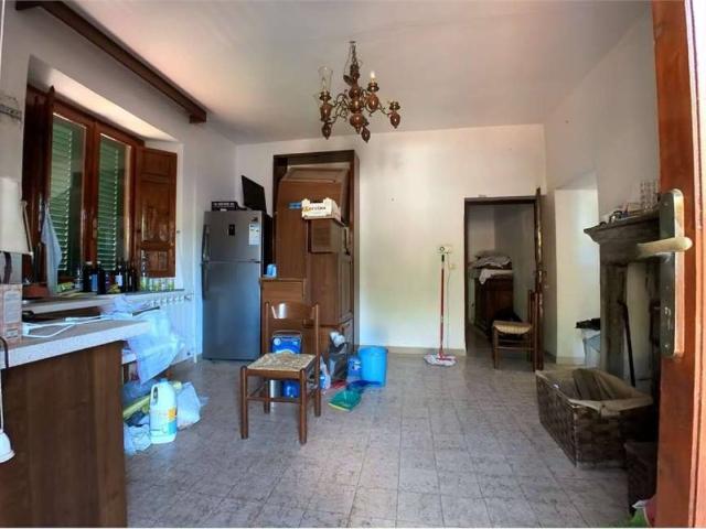 Villa Indipendente in vendita a Unione dei comuni Media Valle del Serchio, Ponte A Serraglio