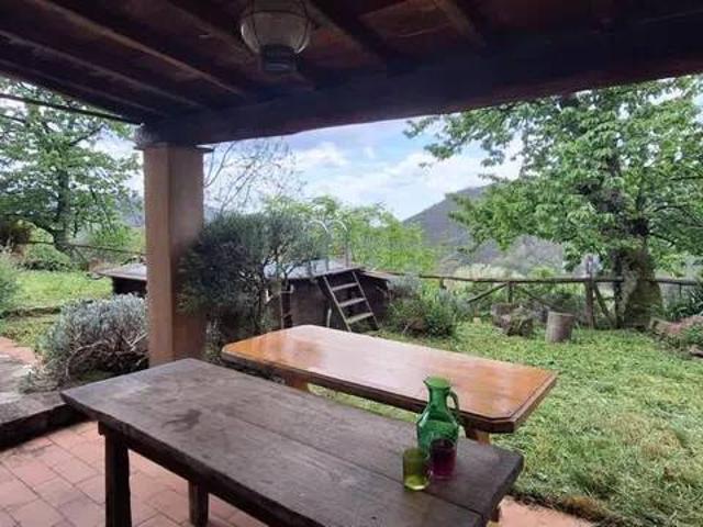 Villa Indipendente in vendita a Unione dei comuni Media Valle del Serchio, San Gemignano