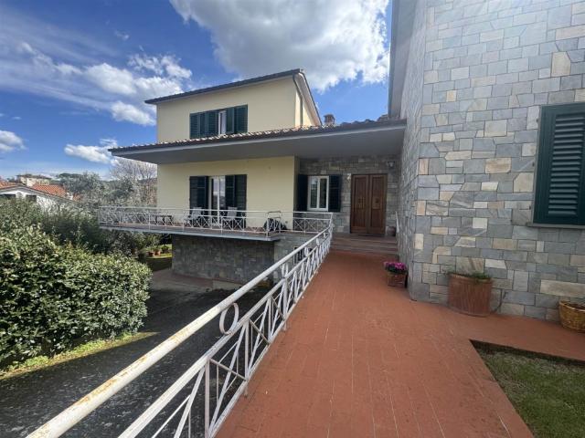 Villa Indipendente in vendita a Santa Chiara, Bagno A Ripoli