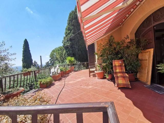 Villa Indipendente in vendita a Le Case, Bagno A Ripoli