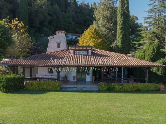 Villa Indipendente in vendita a Le Case, Bagno A Ripoli