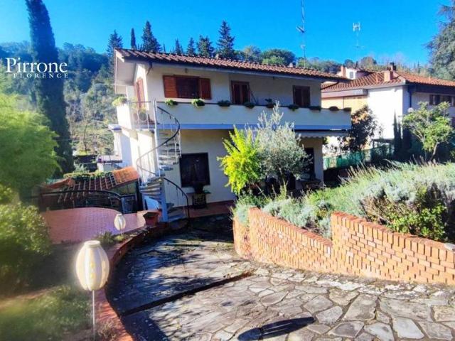 Villa Indipendente in vendita a Bagno A Ripoli, Toscana