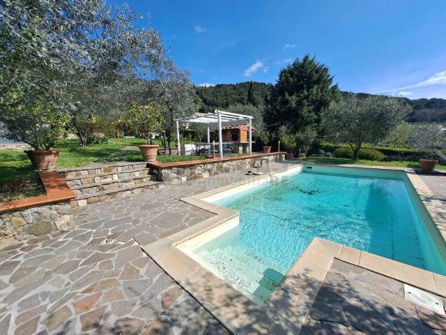 Villa Indipendente in vendita a Bagno A Ripoli, Toscana