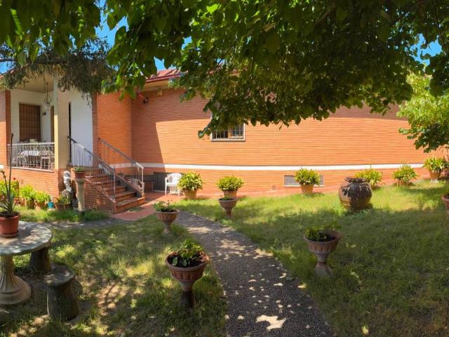 Villa Indipendente in vendita a Bagno A Ripoli, Toscana