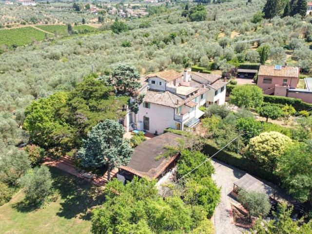 Villa Indipendente in vendita a La Torre, Bagno A Ripoli
