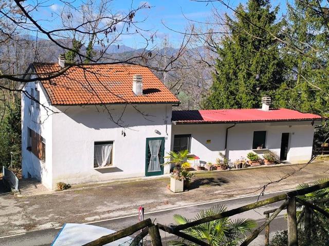 Villa Indipendente in vendita a Unione di Comuni della Romagna Forlivese, Bagno Di Romagna