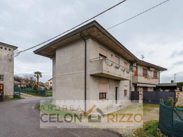 Villa Indipendente in vendita a Bagnoli Di Sopra, Veneto