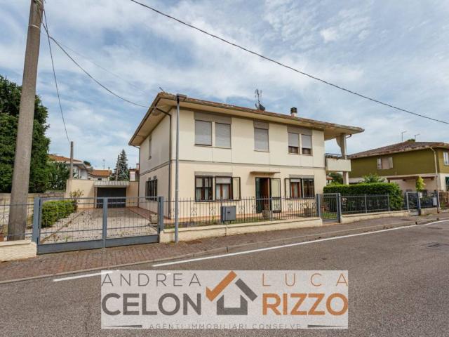 Villa Indipendente in vendita a Bagnoli Di Sopra, Veneto