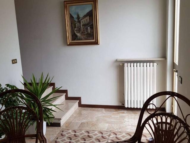 Villa Indipendente in vendita a Bagnolo Cremasco, Lombardia