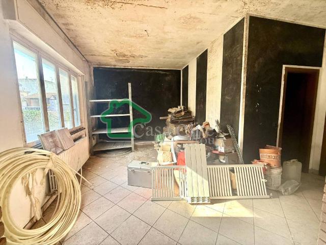 Villa Indipendente in vendita a Bagnolo Cremasco, Lombardia