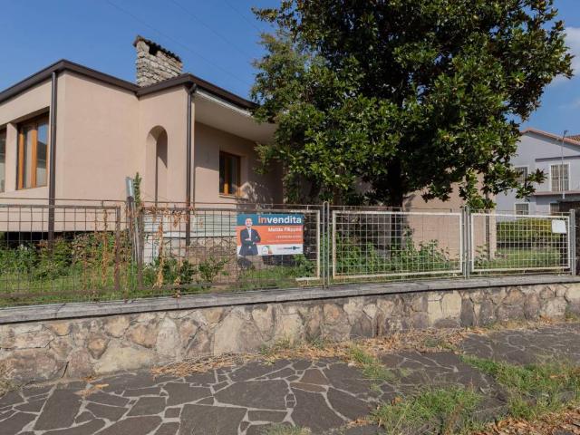 Villa Indipendente in vendita a Bagnolo Mella, Brescia