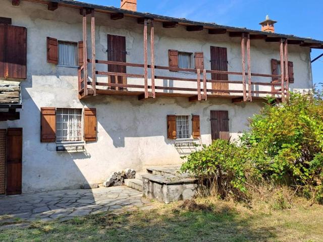 Villa Indipendente in vendita a Morelli, Piemonte