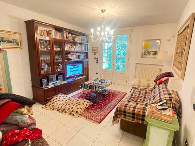 Villa Indipendente in vendita a Ponte Travetti, Bagnolo San Vito