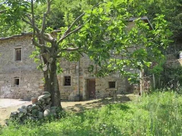 Villa Indipendente in vendita a Unione di comuni Montana Lunigiana, Bagnone
