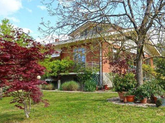Villa Indipendente in vendita a Unione di comuni Montana Lunigiana, Bagnone