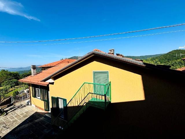 Villa Indipendente in vendita a Unione di comuni Montana Lunigiana, Bagnone