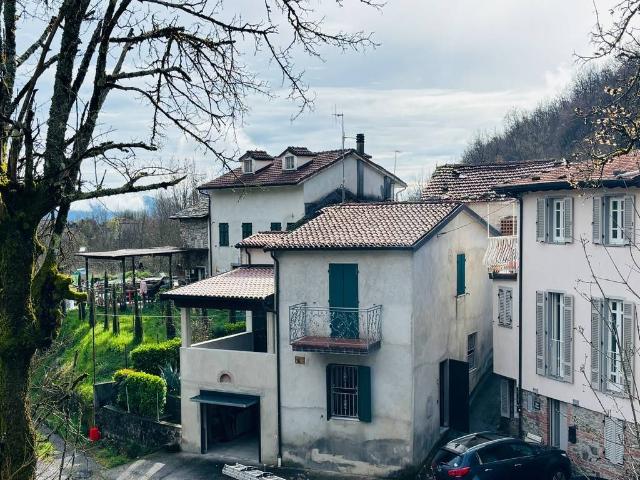 Villa Indipendente in vendita a Unione di comuni Montana Lunigiana, Bagnone