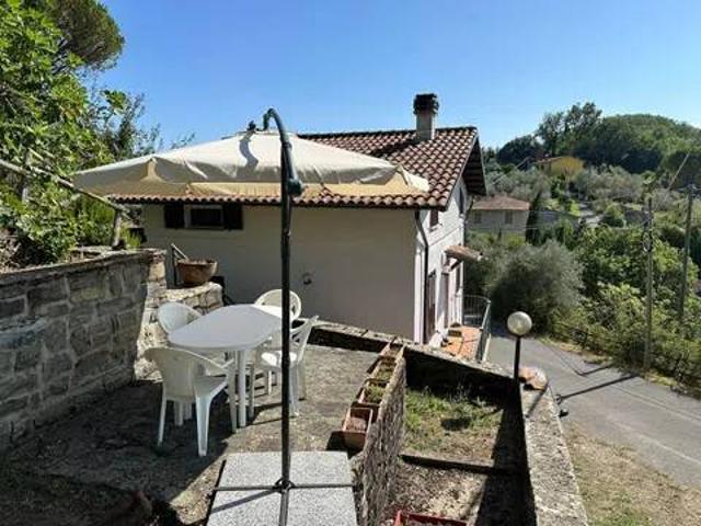 Villa Indipendente in vendita a Unione di comuni Montana Lunigiana, Bagnone