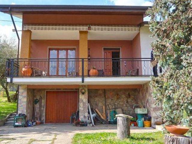 Villa Indipendente in vendita a Unione di comuni Montana Lunigiana, Bagnone