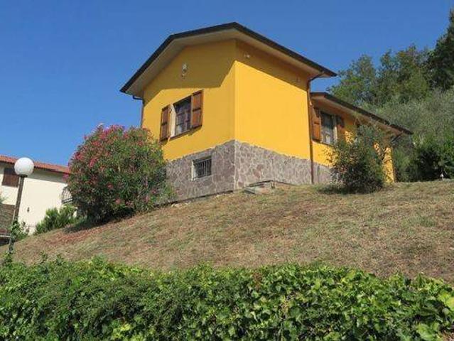 Villa Indipendente in vendita a Unione di comuni Montana Lunigiana, Bagnone