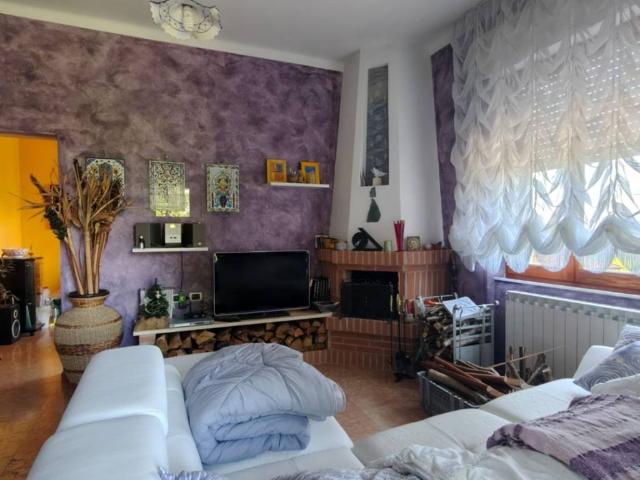Villa Indipendente in vendita a Unione di comuni Montana Lunigiana, Bagnone