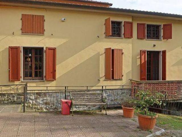 Villa Indipendente in vendita a Unione di comuni Montana Lunigiana, Bagnone