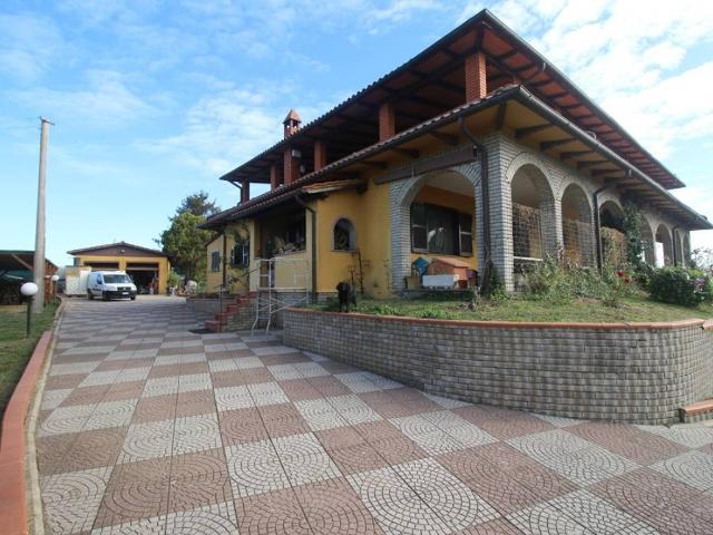 Villa Indipendente in vendita a Bagnoregio, Lazio